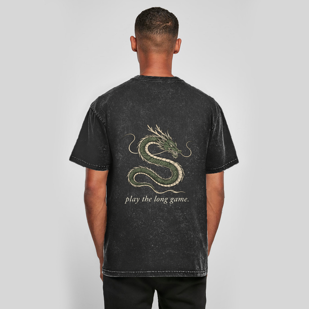 FORVYN Washed Oversize-T-Shirt „LONG GAME“ in Schwarz – Rückansicht.