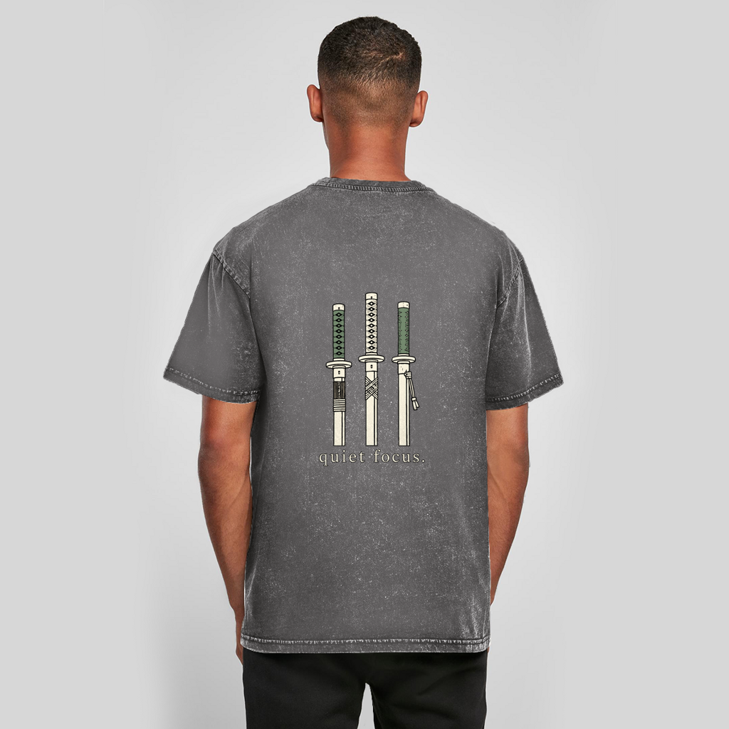 FORVYN Washed Oversize-T-Shirt „QUIET FOCUS“ in Asphalt – Rückansicht.